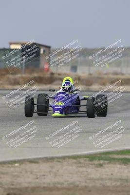 media/Oct-25-2025-CalClub SCCA (Sat) [[34c778dfbe]]/Group 5/Qualifying/